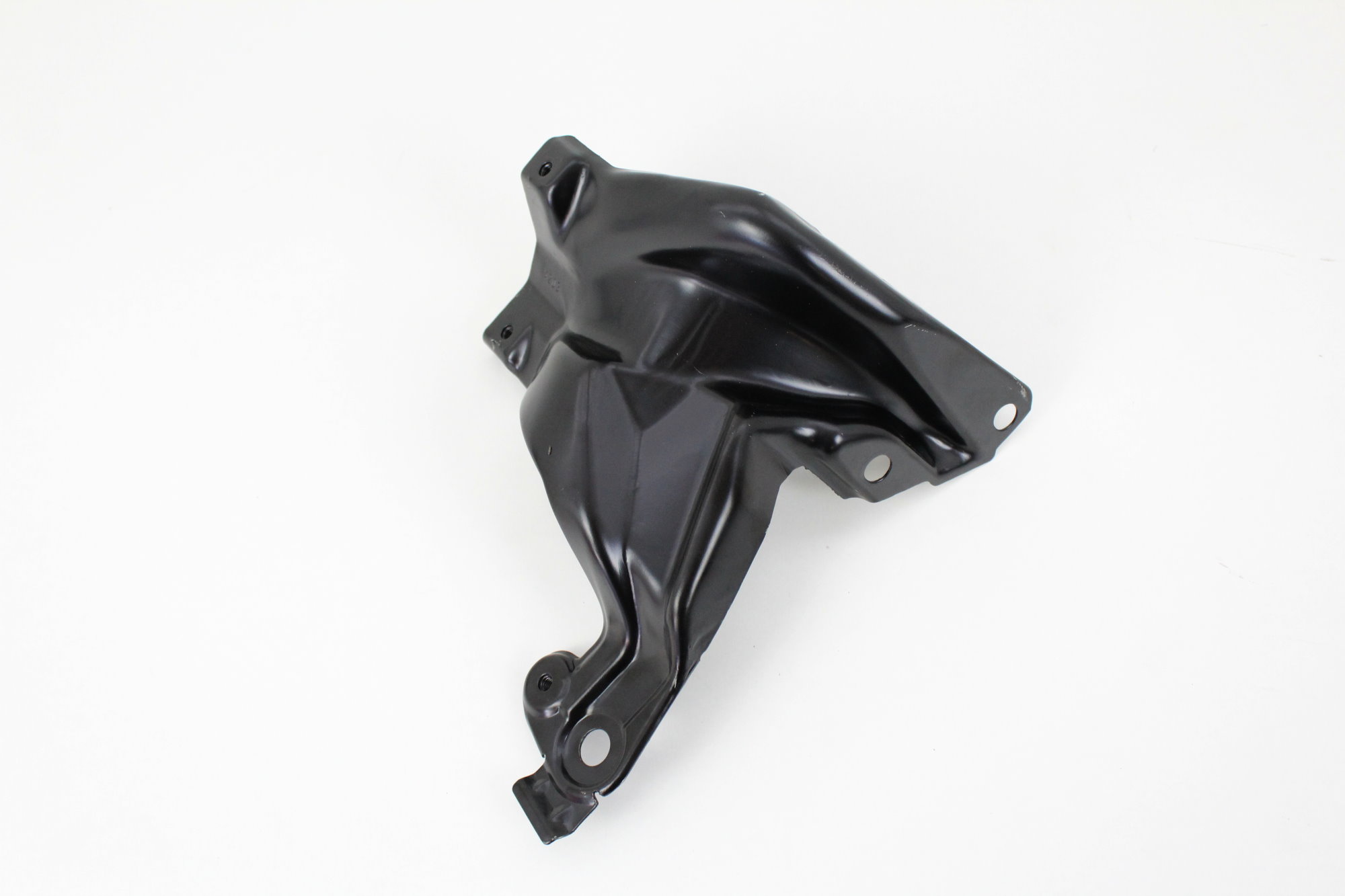 Kotflügel Halter Strebe vorne links Audi TT 8N0821135A