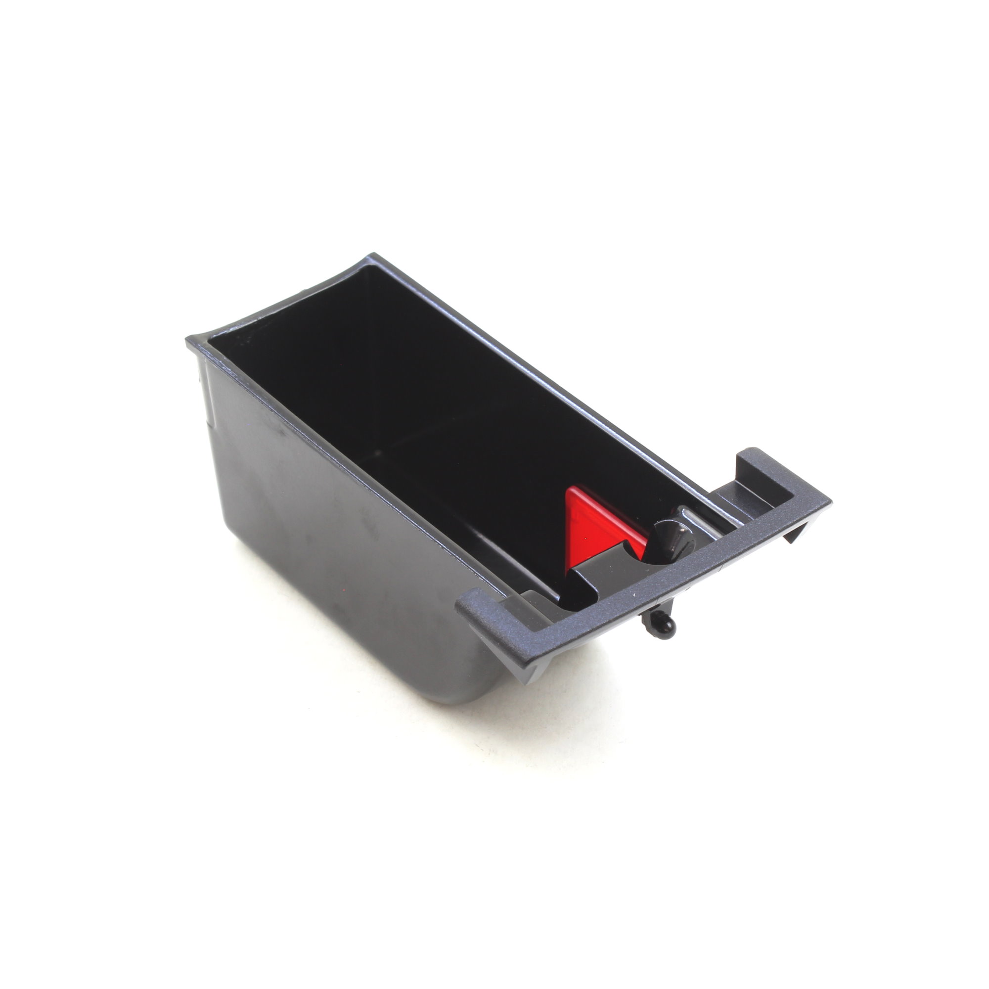 Aschereinsatz vorn beim Getränkehalter 