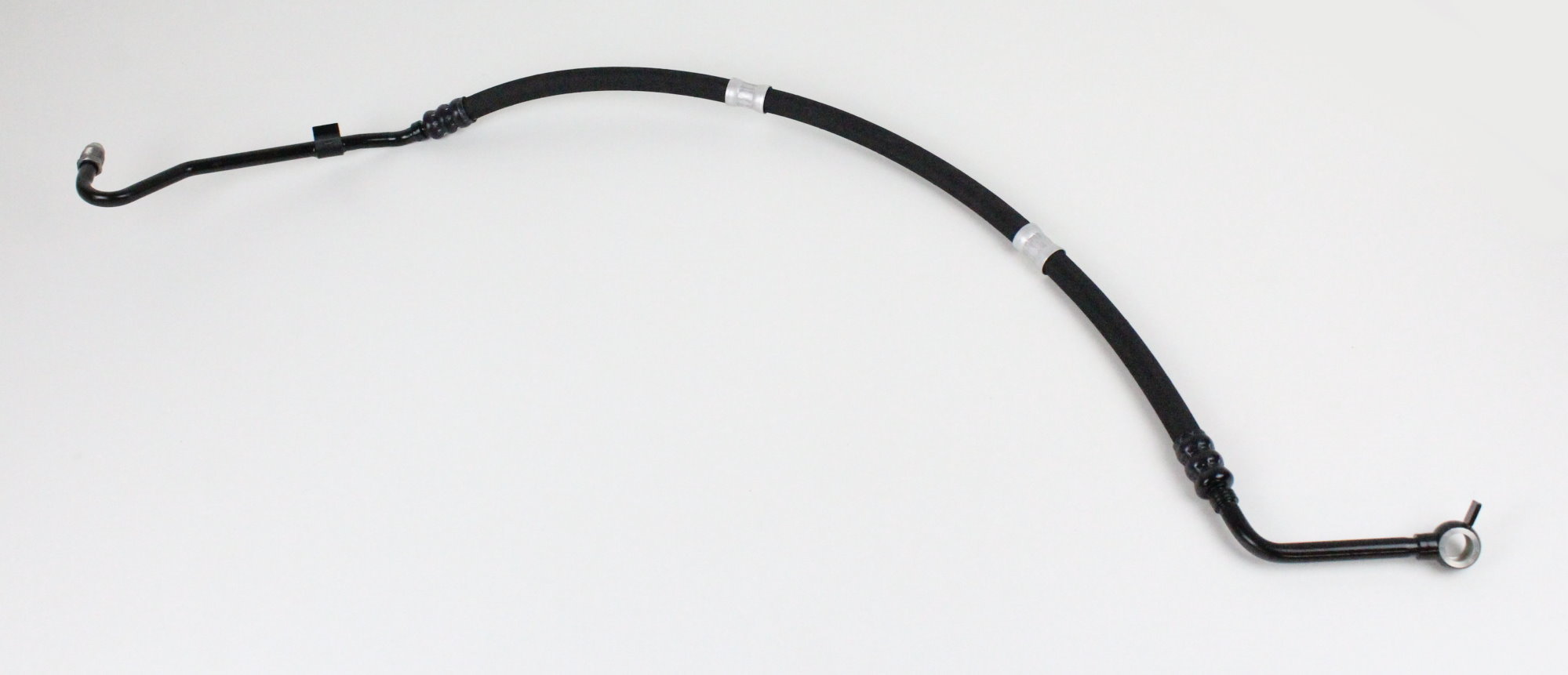 Dehnschlauch von Flügelpumpe zum Lenkgetriebe