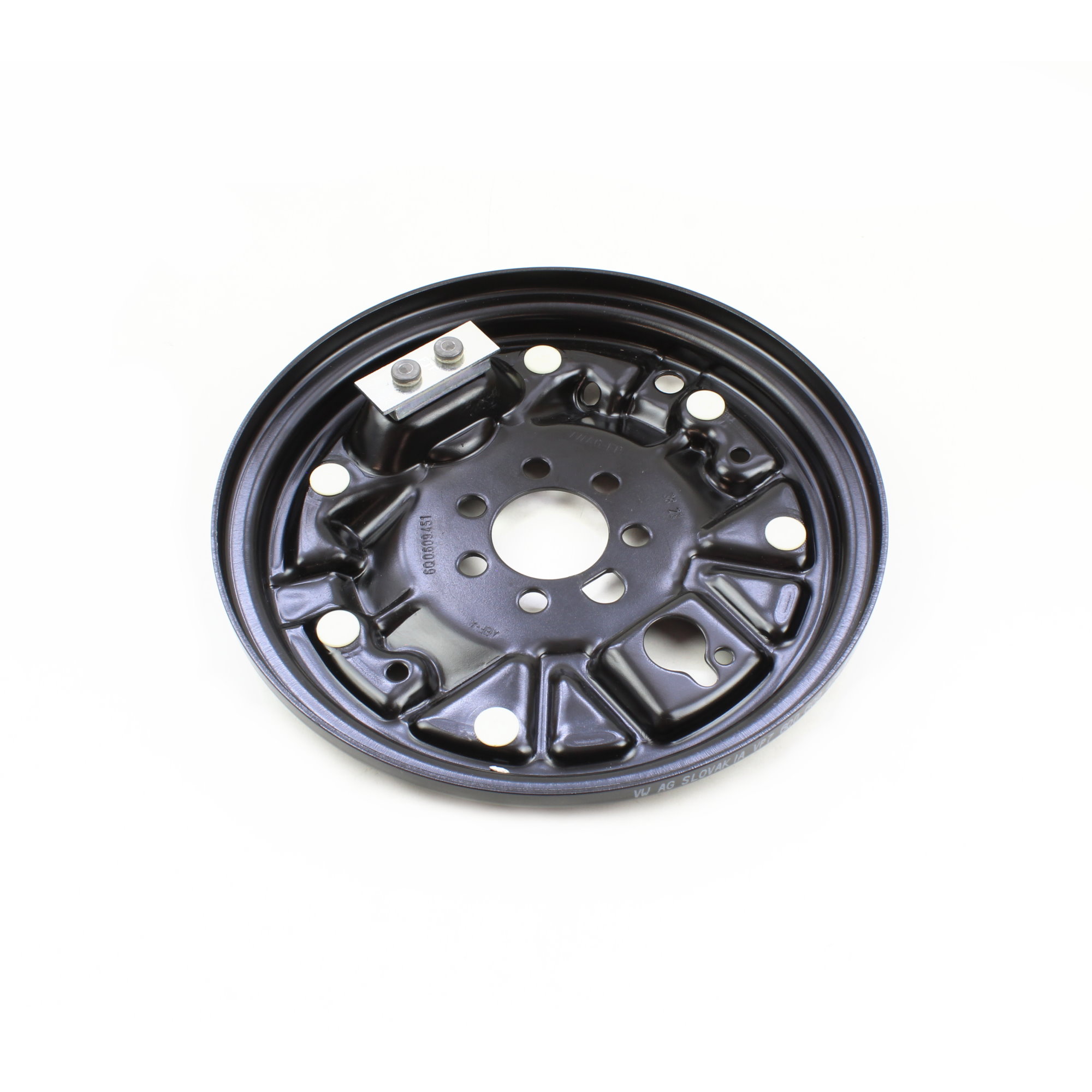 Trägerblech Trommelbremse hinten links